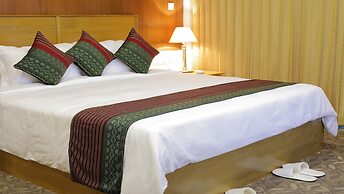 Amazing Kengtong Resort