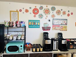 Blue Sage Inn & Suites