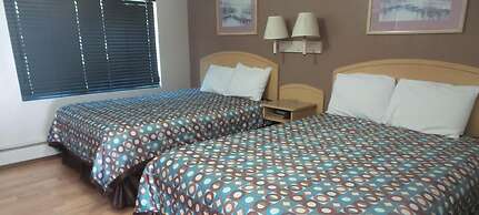 River's Edge Motel