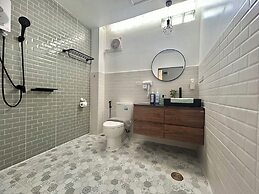 Lee's Mark Residence
