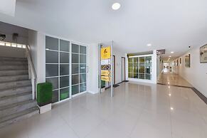 Lee's Mark Residence