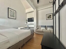 Lee's Mark Residence