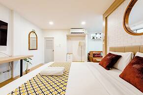 Lee's Mark Residence