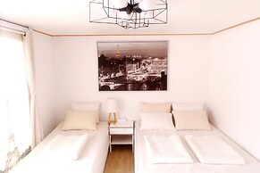 Hongdae Lai Lai house