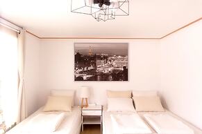 Hongdae Lai Lai house