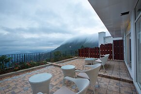 Fragrant Nature Munnar - A Classified Five Star H