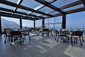 Fragrant Nature Munnar - A Classified Hotel