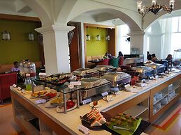 Fragrant Nature Munnar - A Classified Hotel