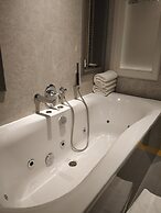 Fragrant Nature Munnar - A Classified Hotel