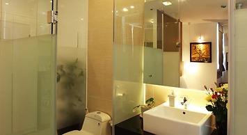 Yellow House Saigon Hotel