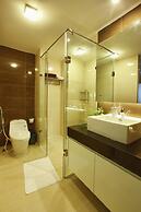 Yellow House Saigon Hotel