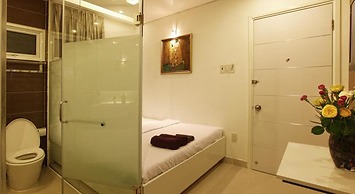 Yellow House Saigon Hotel