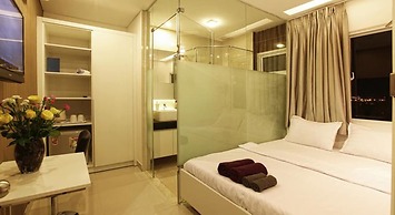 Yellow House Saigon Hotel