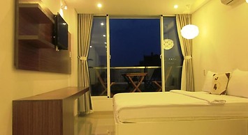 Yellow House Saigon Hotel