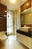 Yellow House Saigon Hotel