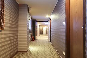 Unique Holiday Hotel