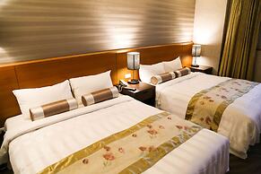 Unique Holiday Hotel