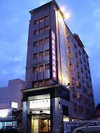 Unique Holiday Hotel