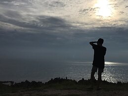 Side Walk Boutique Hotel