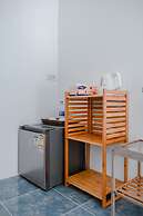 Side Walk Boutique Hotel