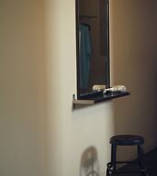 Side Walk Boutique Hotel