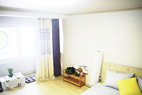 GDJ Guesthouse - Hostel