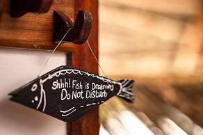 Hakuna Majiwe Beach Lodge