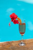 Hakuna Majiwe Beach Lodge