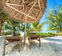 Hakuna Majiwe Beach Lodge