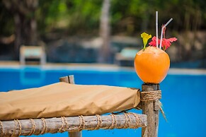 Hakuna Majiwe Beach Lodge