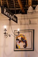 Hakuna Majiwe Beach Lodge