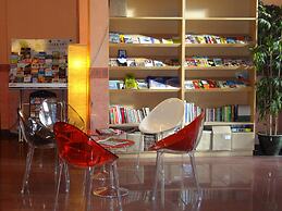 Sleep Well Youth Hostel