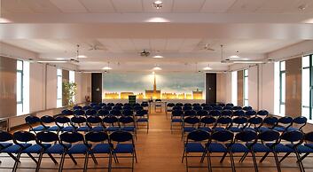 Sleep Well Youth Hostel