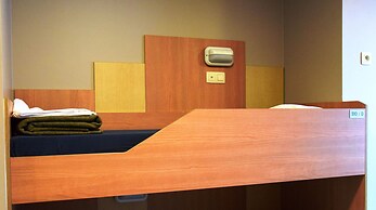 Sleep Well Youth Hostel