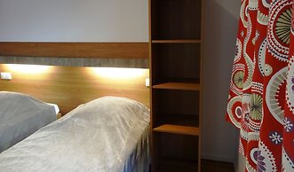 Sleep Well Youth Hostel