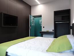 Sleep Well Youth Hostel