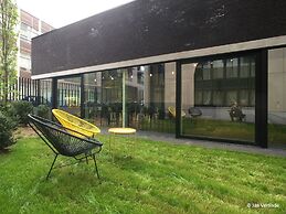 Sleep Well Youth Hostel