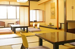 Yamashiro Onsen Ryokan Tatami