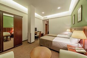 Hotel «ALARUS LUXE»