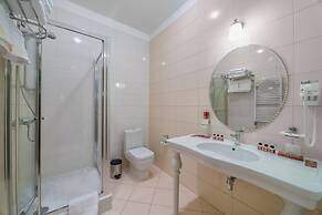 Hotel «ALARUS LUXE»