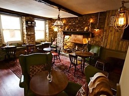 Woodstock Arms
