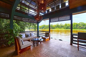 Evergreen Lodge