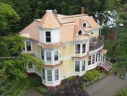 Evangeline's Tower Bed & Breakfast