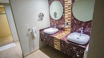 Hotel Parque Satelite