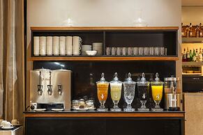 Laghetto Villa Moura