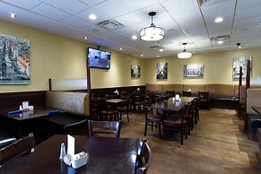 Park West Inn