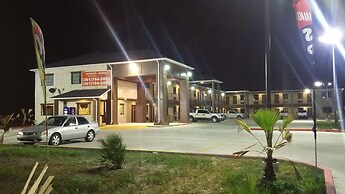Lux Inn and Suites
