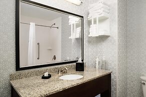 Hampton Inn Fairmont