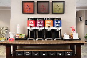 Hampton Inn Fairmont