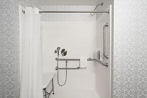 Hampton Inn Fairmont